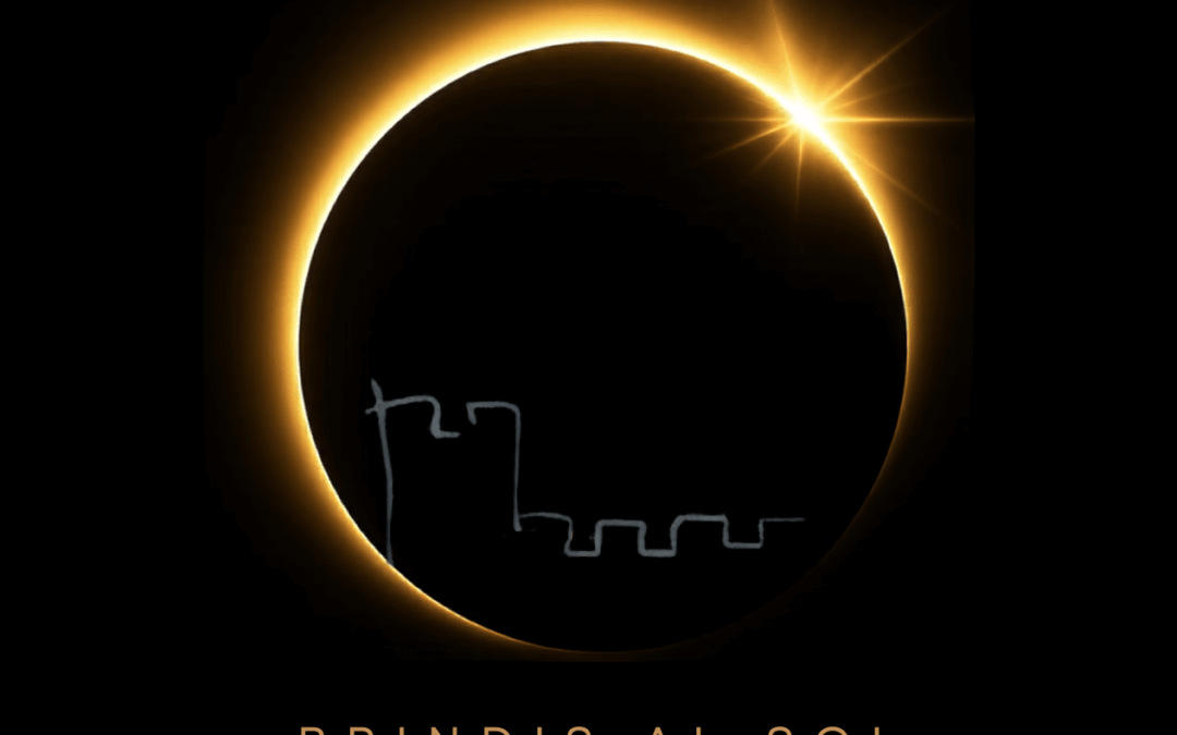 “Brindis al Sol” Vive el eclipse desde lo alto de la torre del Castillo.